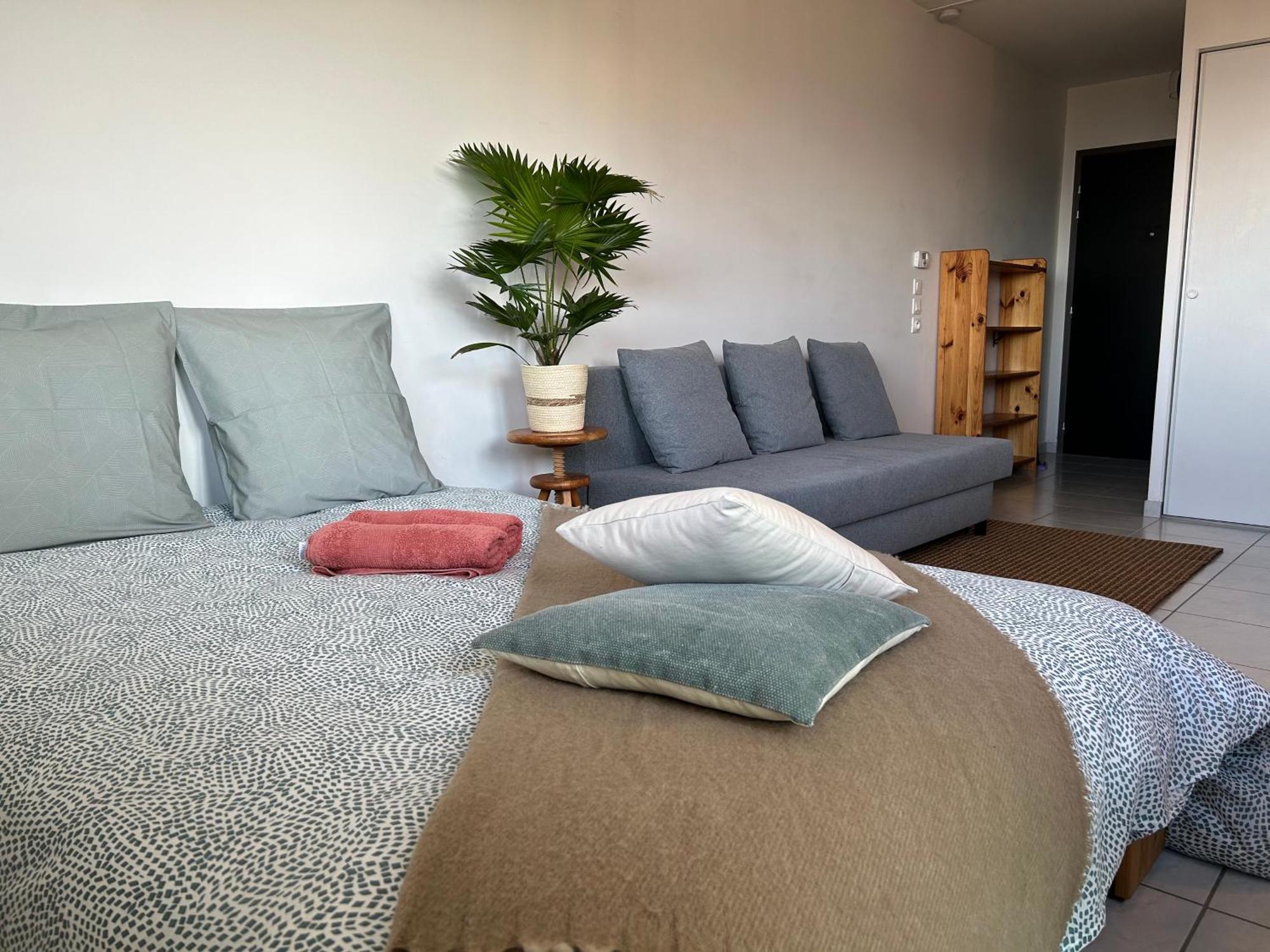 Apartament Jolie Vue Au Calme Évian-les-Bains Zewnętrze zdjęcie
