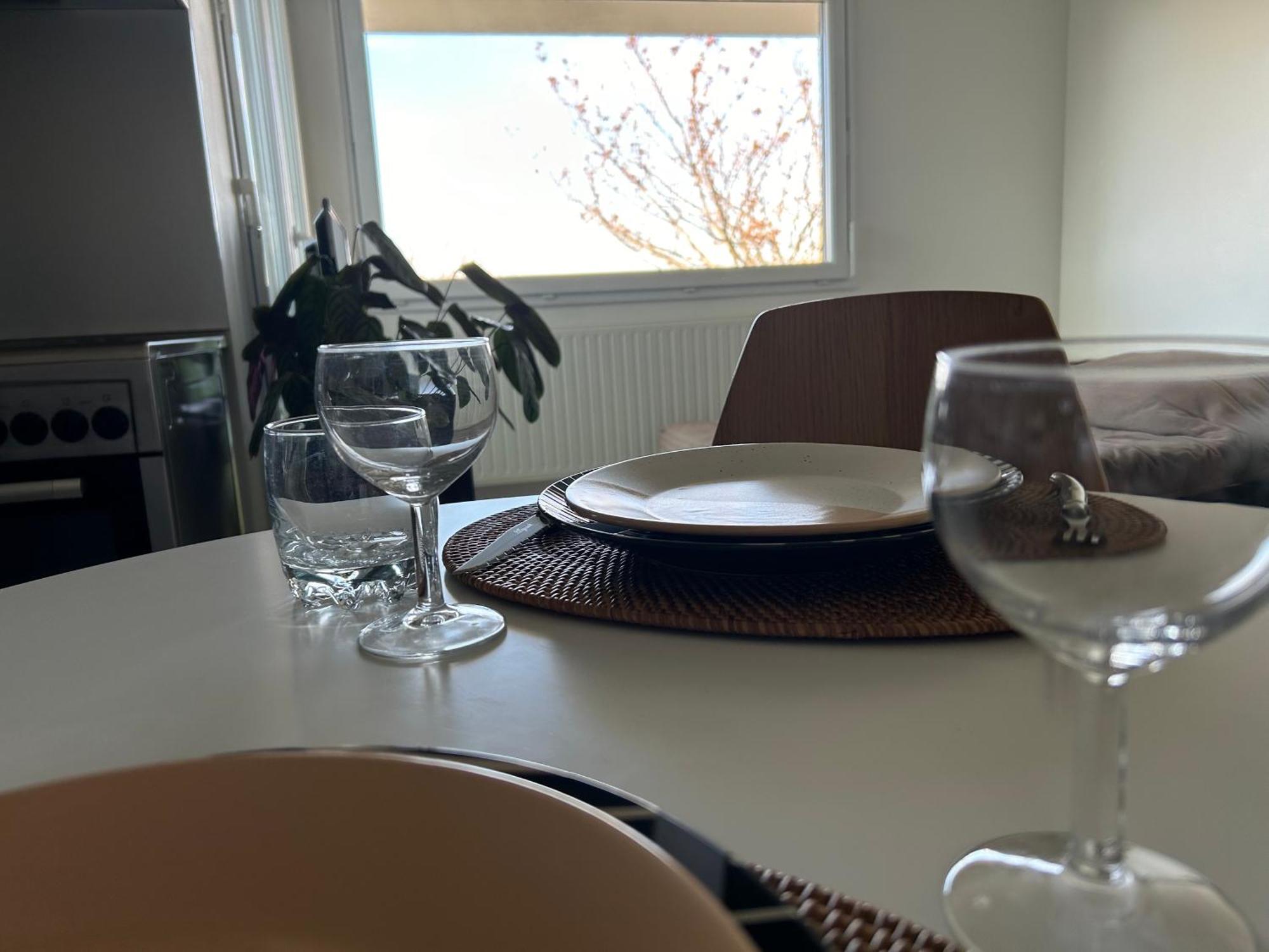 Apartament Jolie Vue Au Calme Évian-les-Bains Zewnętrze zdjęcie