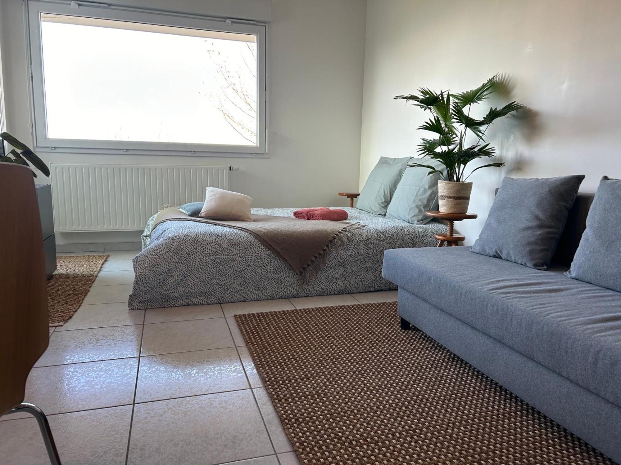 Apartament Jolie Vue Au Calme Évian-les-Bains Zewnętrze zdjęcie